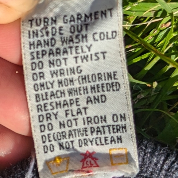 Vintage - black beaded sweater - Picture 8 of 8